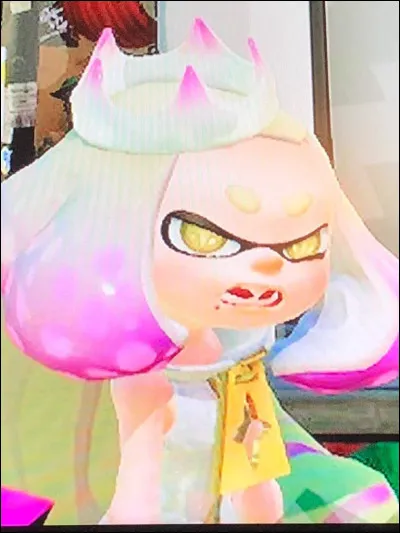 Quelle arme spéciale utilise Perle ?