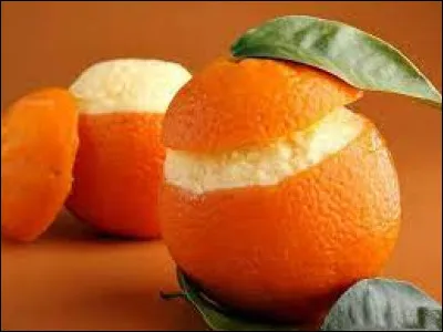 Comment appelle-t-on ce dessert glacé constitué d'une glace à l'orange mise dans une orange que l'on a vidée ?