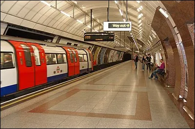 De combien d’aéroports la ville dispose-t-elle ?