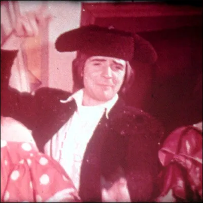 Quel plat à base de viande est aussi appelé fricandeau en Suisse ?