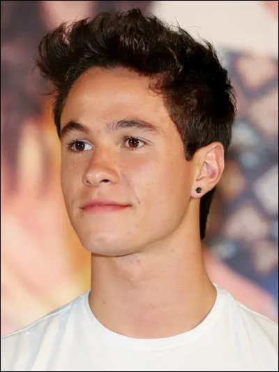 Qui joue son rôle ?