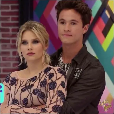 Qui est sa petite amie ?