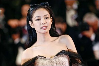 Quel est le signe astrologique chinois de Jennie ?