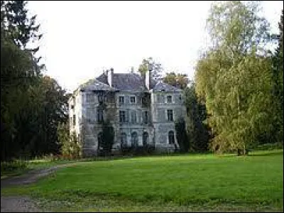 Je vous propose de partir à la découverte du château de Montonvillers. Petit village Samarien de 83 habitants, il se situe en région ...