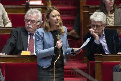 Quel était le sujet de la dernière question au gouvernement de Sandra ?
