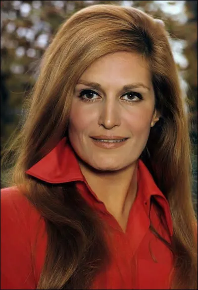 Dalida (1933-1987) était une chanteuse italienne naturalisée française.