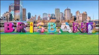 Brisbane est la ville la plus peuplée de l'État du Queensland en Australie.