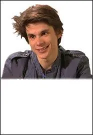 Comment s'appelle ce jeune homme ?