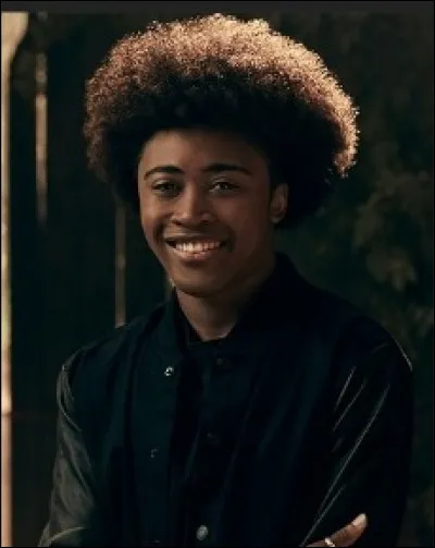 Qui est-ce (et qu'est-ce qui le caractérise) ?