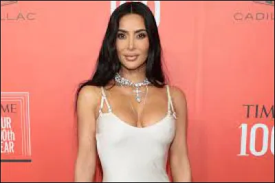Médias et divertissements : Quel rappeur américain était marié à Kim Kardashian ?