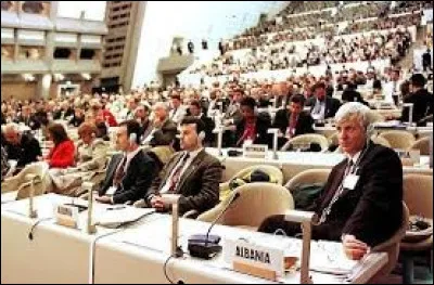 Comment se nomme le traité international visant à réduire les gaz à effet de serre ?