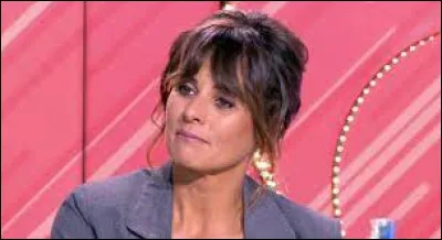 Médias et divertissements : Comment s'appelle l'émission de témoignage présentée par Faustine Bollaert chaque jour sur France 2 ?