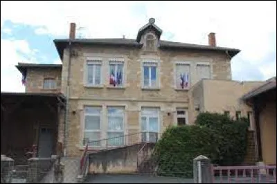 Village Aindinois, dans le Val de Saône, Mogneneins se situe en région ...
