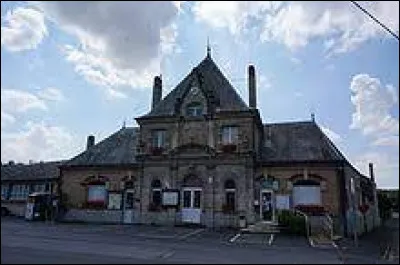 Village Ardennais, Sault-lès-Rethel se situe en région ...