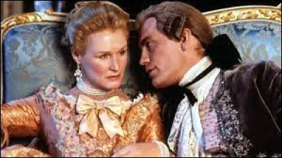Littérature : Quel est le nom de la marquise, personnage central du livre de Pierre Choderlos de Laclos ''Les Liaisons dangereuses'' ?