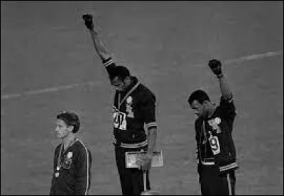 Sports et Loisirs : Lors de quels Jeux Olympiques a été prise cette célèbre photographie ?