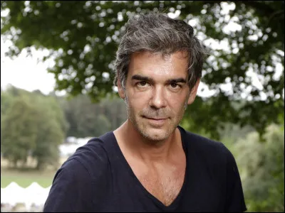 Qui est cet animateur qui a présenté ''66 minutes'' émission de télé d'information hebdomadaire de 2012 à 2023 ?