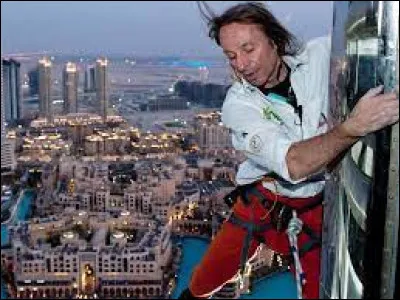 Sports et loisirs : Quel est le nom de ce grimpeur surnommé '' Le Spiderman Français'' ?