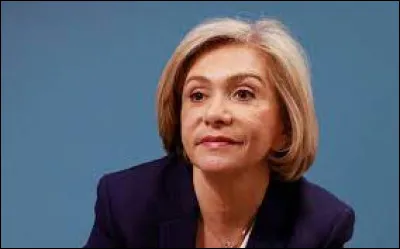 Politique et société : De quelle région française Valérie Pécresse est-elle la présidente du Conseil régional ?