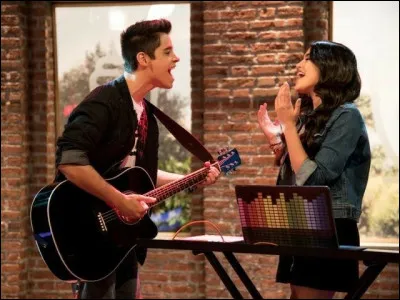 Quelle est la première scène de la saison 2 ?