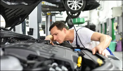 Vie quotidienne : À quelle fréquence doit-on faire le contrôle technique de sa voiture ?