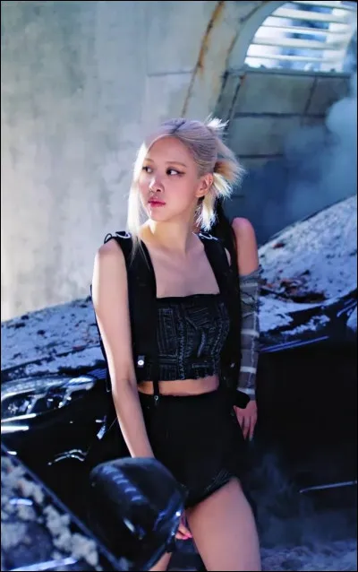 Sur ce même maillot, il y a un numéro, lequel ?