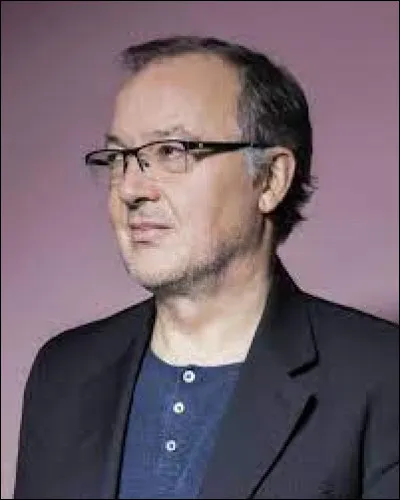 Ce cinéaste, réalisateur de "Fatima" et "les Harkis", c'est Philippe ...