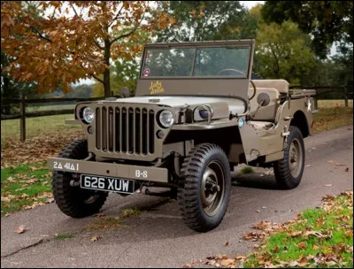 Willys, constructeur américain est devenu célèbre en 1941 grâce à son véhicule léger tout-terrain "Jeep".