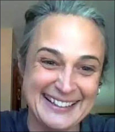 En 1997 Julia Butterfly Hill monte en haut de la statue de la Liberté pour protester contre la destruction des forêts, elle y restera 738 jours !