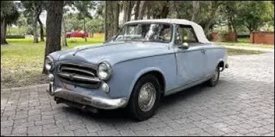 Quel est le lieutenant de la police qui conduit cette Peugeot 403 un peu déglinguée ?