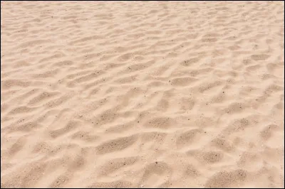 Peut-on faire du hand sur du sable ?