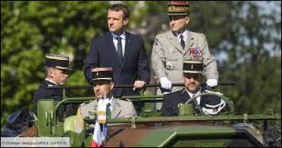 Politique et société : Quel est le grade le plus élevé de l'armée ?