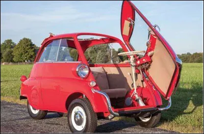 Quel est ce véhicule à 3 roues, un tricycle à moteur produit par BMW de 1955 à 1962 ?