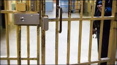 Politique et société : Combien la France compte-elle de prisonniers en 2023 ?