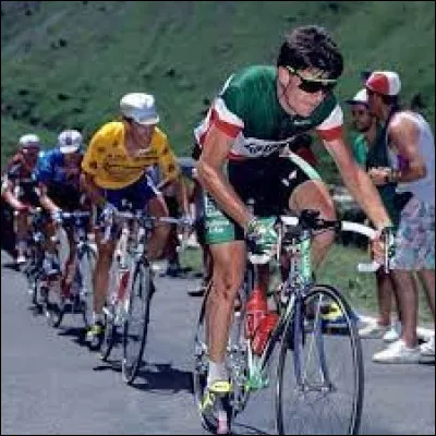 Ce coureur italien termine 2e en 1991 derrière Indurain puis 3e l'année suivante :