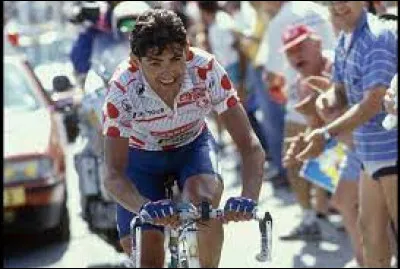 Cet Italien a porté le maillot jaune pendant une semaine dans le Tour 1990, jusqu'à la 19e étape mais il termine 2e, devancé par Greg LeMond ; il est à nouveau 2e en 1992 derrière Indurain :