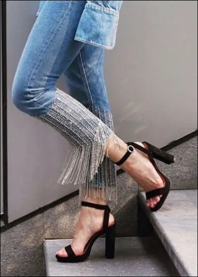 Ce pantalon est trop...