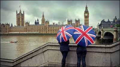 Il pleut tout le temps en Angleterre.