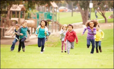 À quoi joues-tu à la récré ?