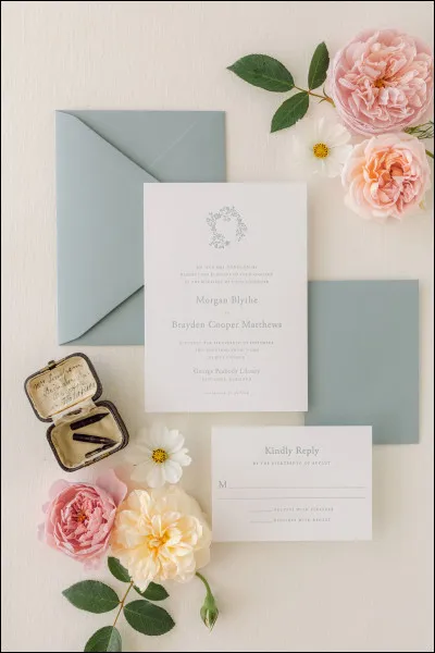 Tu as su que la fille qui avait renversé du jus sur toi s'appelle Anna et elle t'a invitée chez elle, que dis-tu ? Partie 2