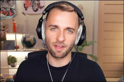 3e partie : Trouve la date de lancement des différentes chaînes YouTube.
Quand Squeezie a-t-il lancé sa chaîne YouTube ?