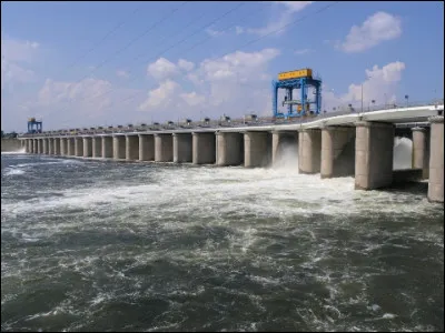 6 juin 2023 : Quel barrage hydroélectrique ukrainien fut détruit ?