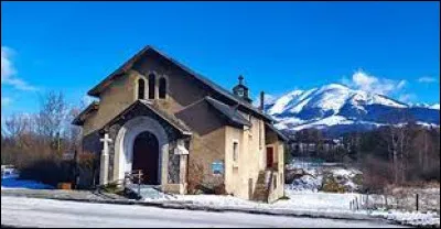 Vous avez sur cette image la chapelle Notre Dame des Neiges, à Susville. Commune d'Auvergne-Rhône-Alpes, dans l'aire d'attraction Grenobloise, elle se situe dans le département ...