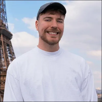 Qui est ce youtubeur ?