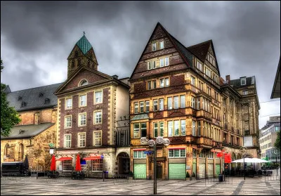 Dans quel pays se trouve la ville de Dortmund ?