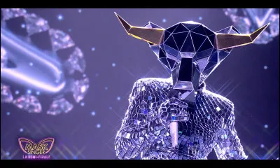 Qui se cachait sous le costume du taureau ? (enqu&ecirc;teur Guest)