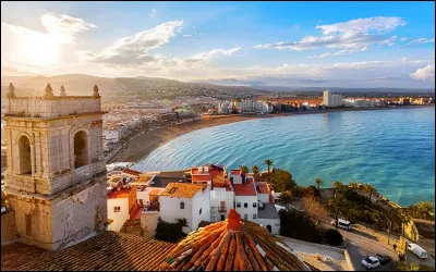 Dans quel pays se trouve la ville de Valence ?