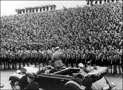 Quelle "race" était supérieure aux autres d'après ce groupe ?