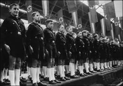 Qui étaient les membres de la société Thulé ?