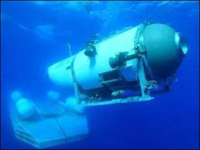Quel est le nom du submersible qui a implosé le 18 juin 2023 en voulant approcher l'épave du Titanic ?